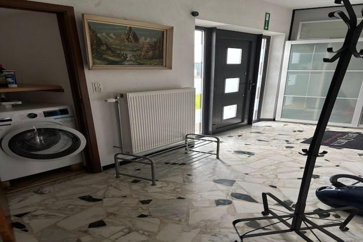 Sophisticated Holiday Home In Lierneux Near Forest المظهر الخارجي الصورة