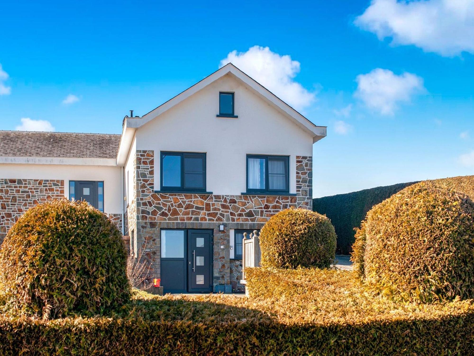 Sophisticated Holiday Home In Lierneux Near Forest المظهر الخارجي الصورة